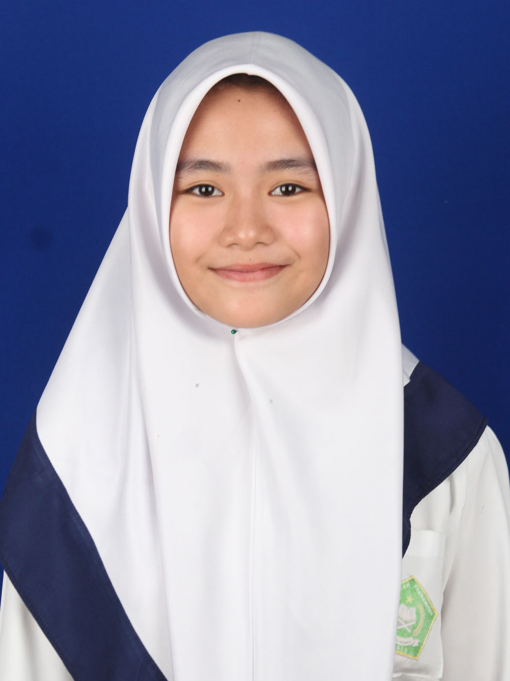 KEYLLA PUTRI AZARINA